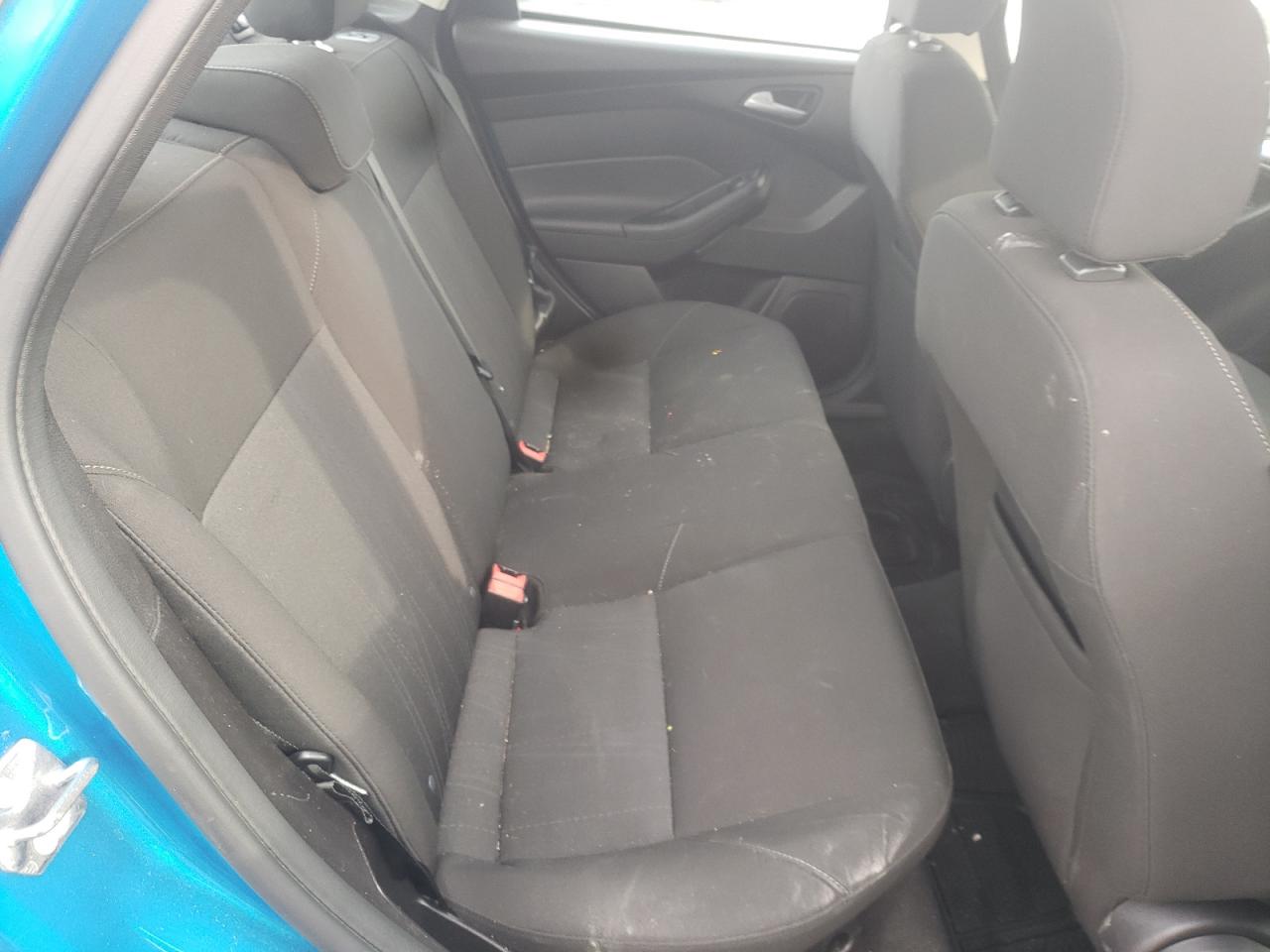 Photo 6 from auction – 2015 FORD FOCUS SE with VIN 1FADP3F27FL256026