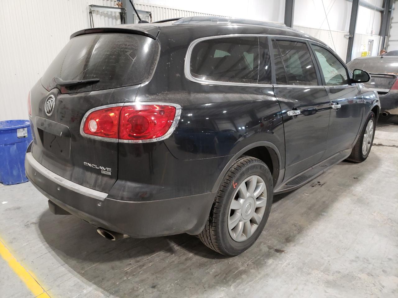 Photo 4 from auction – 2011 BUICK ENCLAVE CX with VIN 5GAKVCEDXBJ236029