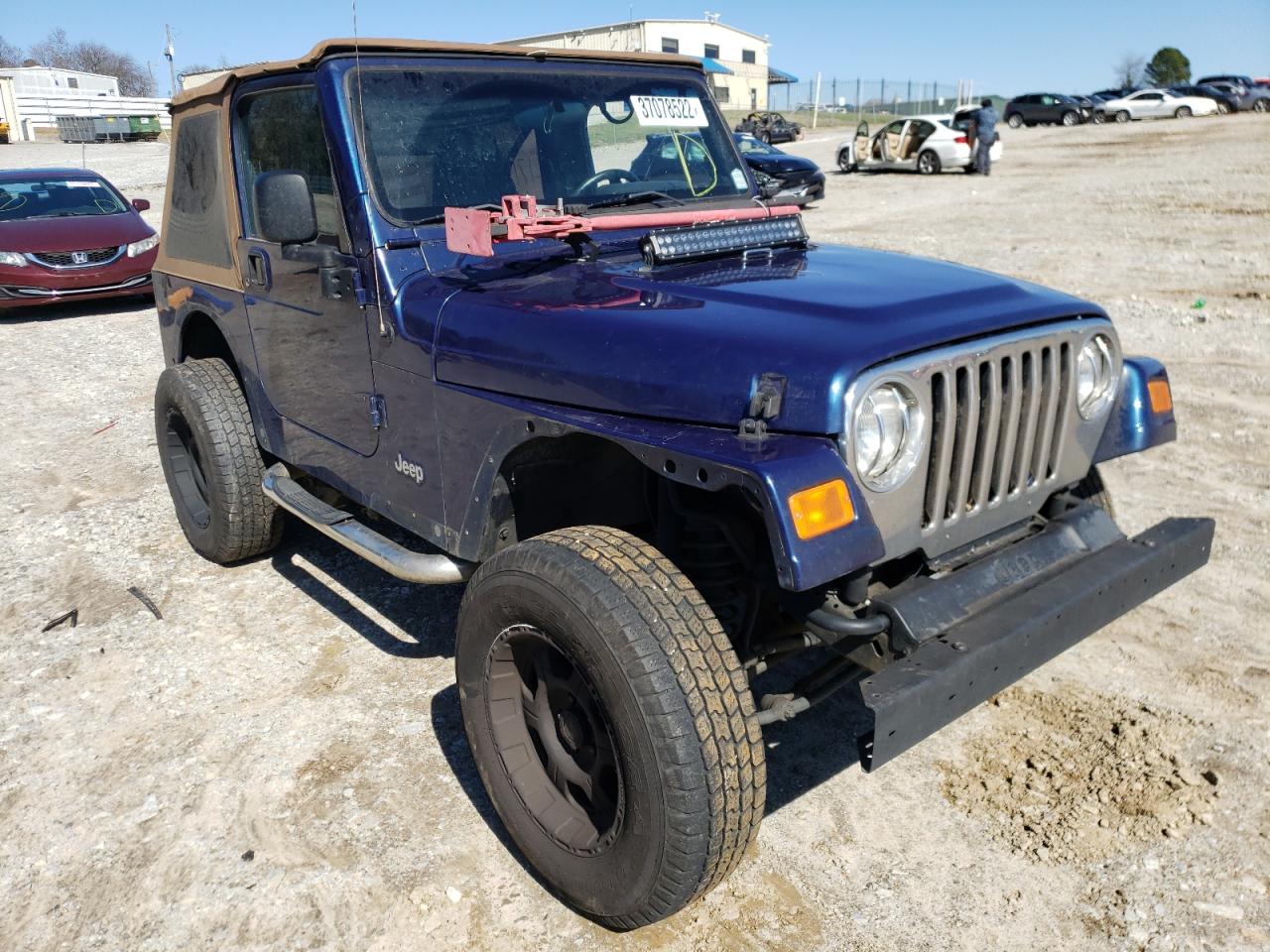 JEEP WRANGLER X 2004 with VIN 1J4FA39S84P792581 - Photo from auction