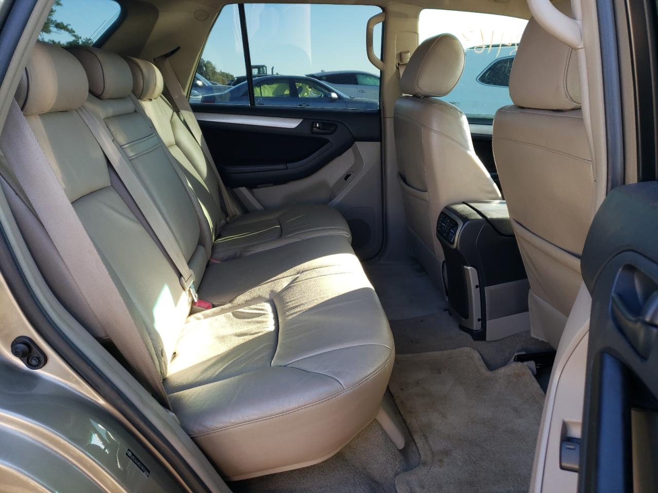 Photo 6 from auction – 2007 TOYOTA 4RUNNER SR with VIN JTEZU14R278076546