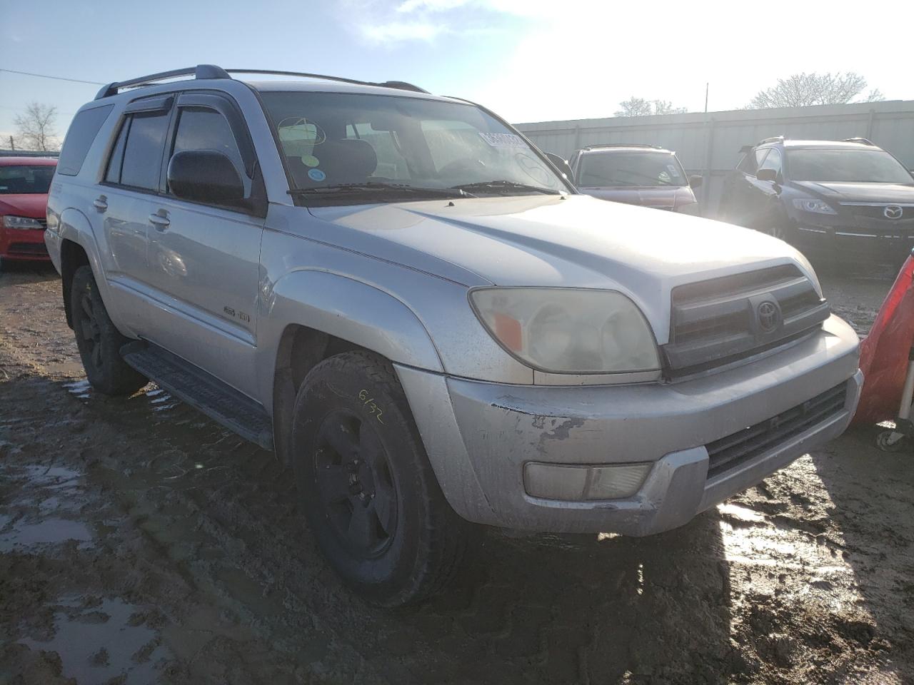 TOYOTA 4RUNNER SR 2004 with VIN JTEBU14R940031678 - Photo from auction
