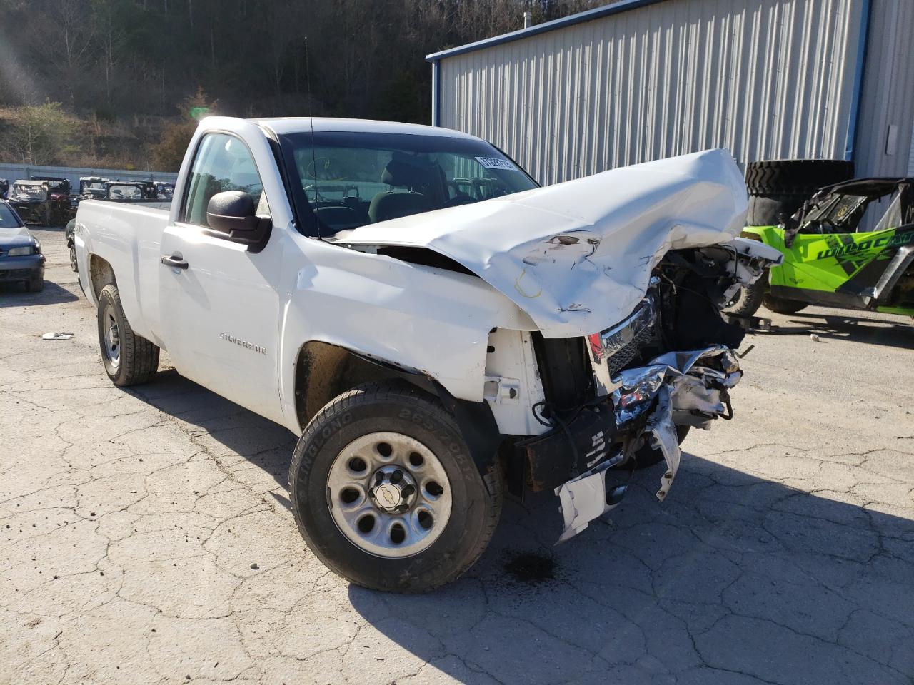 Photo 1 from auction – 2013 CHEVROLET SILVERADO with VIN 1GCNKPE06DZ146938