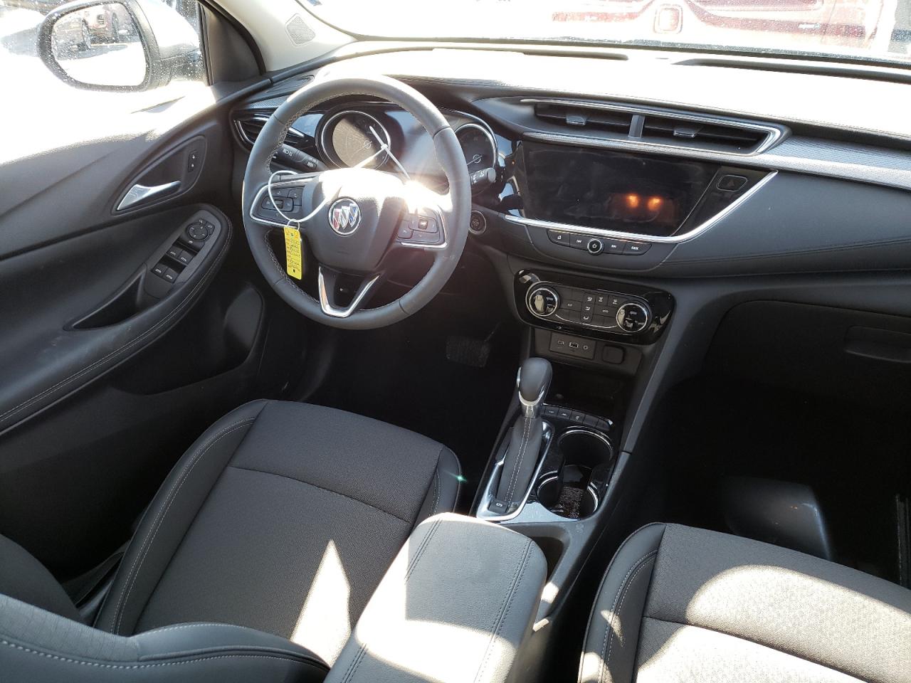 Photo 9 from auction – 2022 BUICK ENCORE GX with VIN KL4MMCSL9NB016542