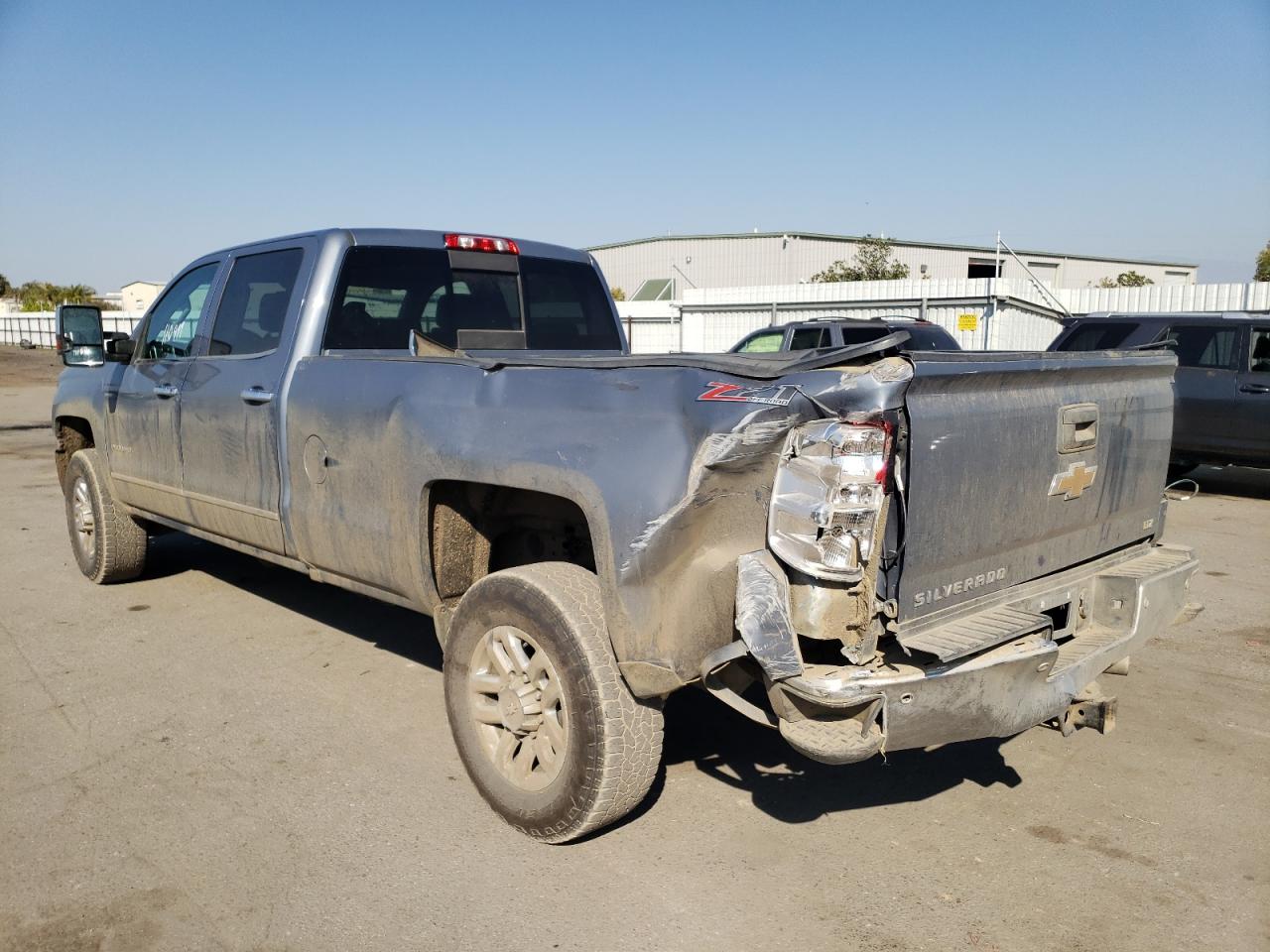 Photo 3 from auction – 2016 CHEVROLET SILVERADO with VIN 1GC1KWE85GF126233