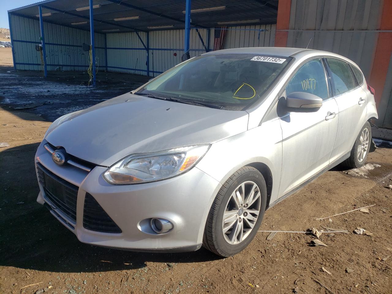 Photo 2 from auction – 2012 FORD FOCUS SEL with VIN 1FAHP3M25CL451090
