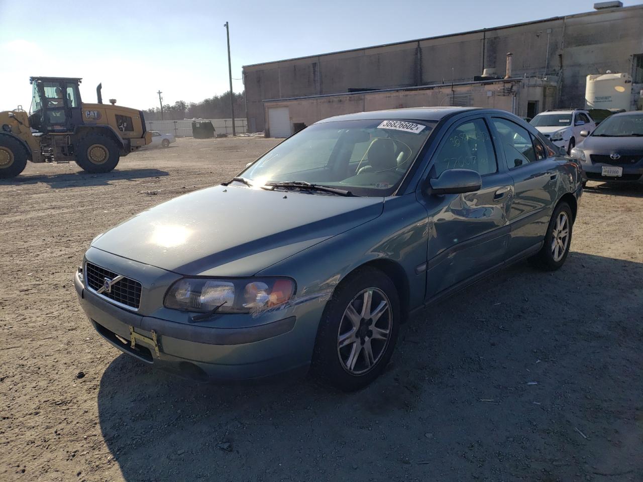 Photo 2 from auction – 2001 VOLVO S60 with VIN YV1RS61R512075343