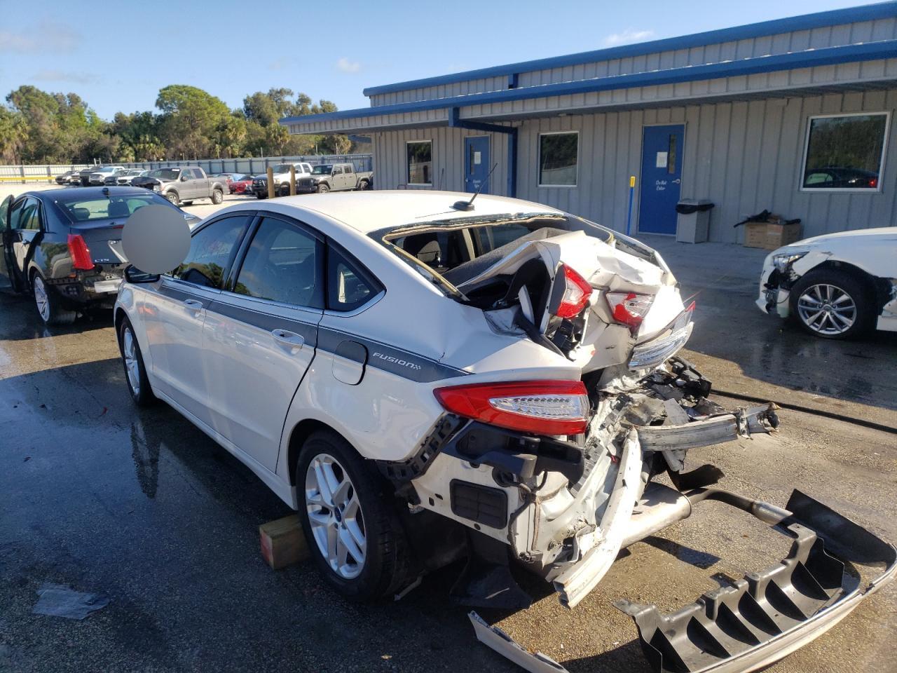 Photo 3 from auction – 2014 FORD FUSION SE with VIN 3FA6P0H71ER327169