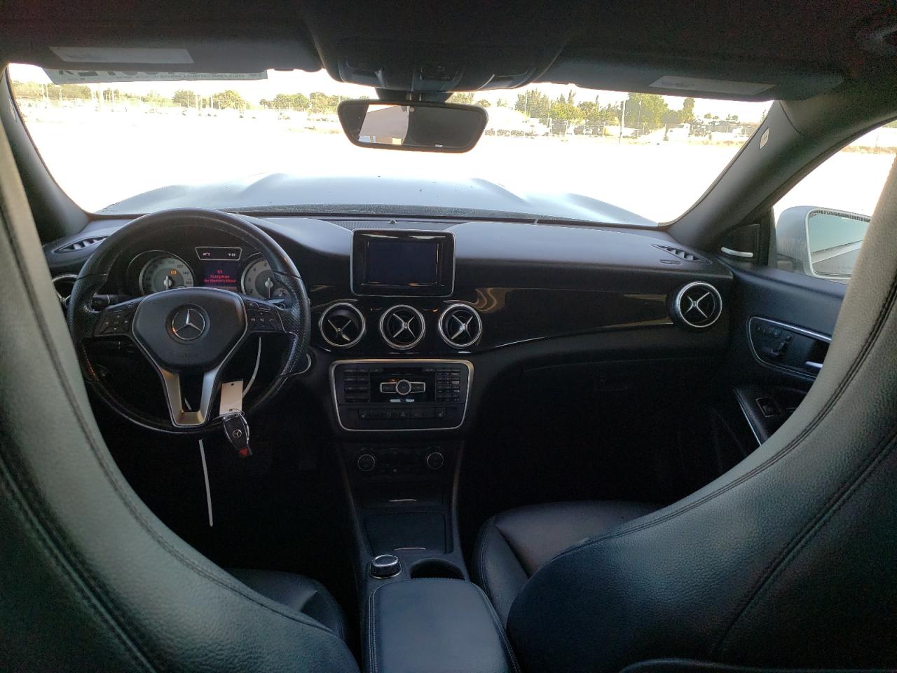 Photo 9 from auction – 2014 MERCEDES-BENZ CLA 250 with VIN WDDSJ4EB2EN157455