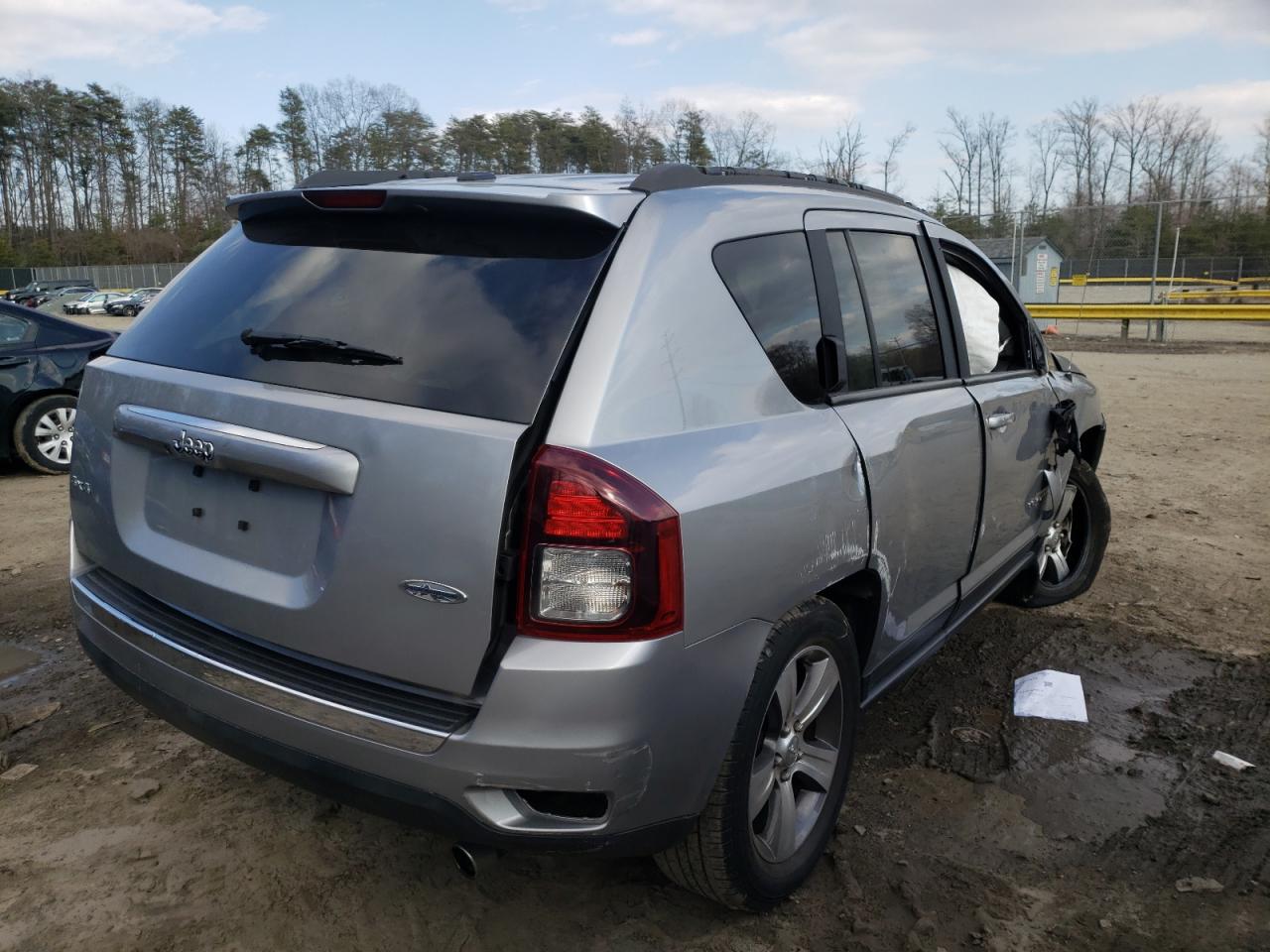 Photo 4 from auction – 2017 JEEP COMPASS LA with VIN 1C4NJDEB4HD109117