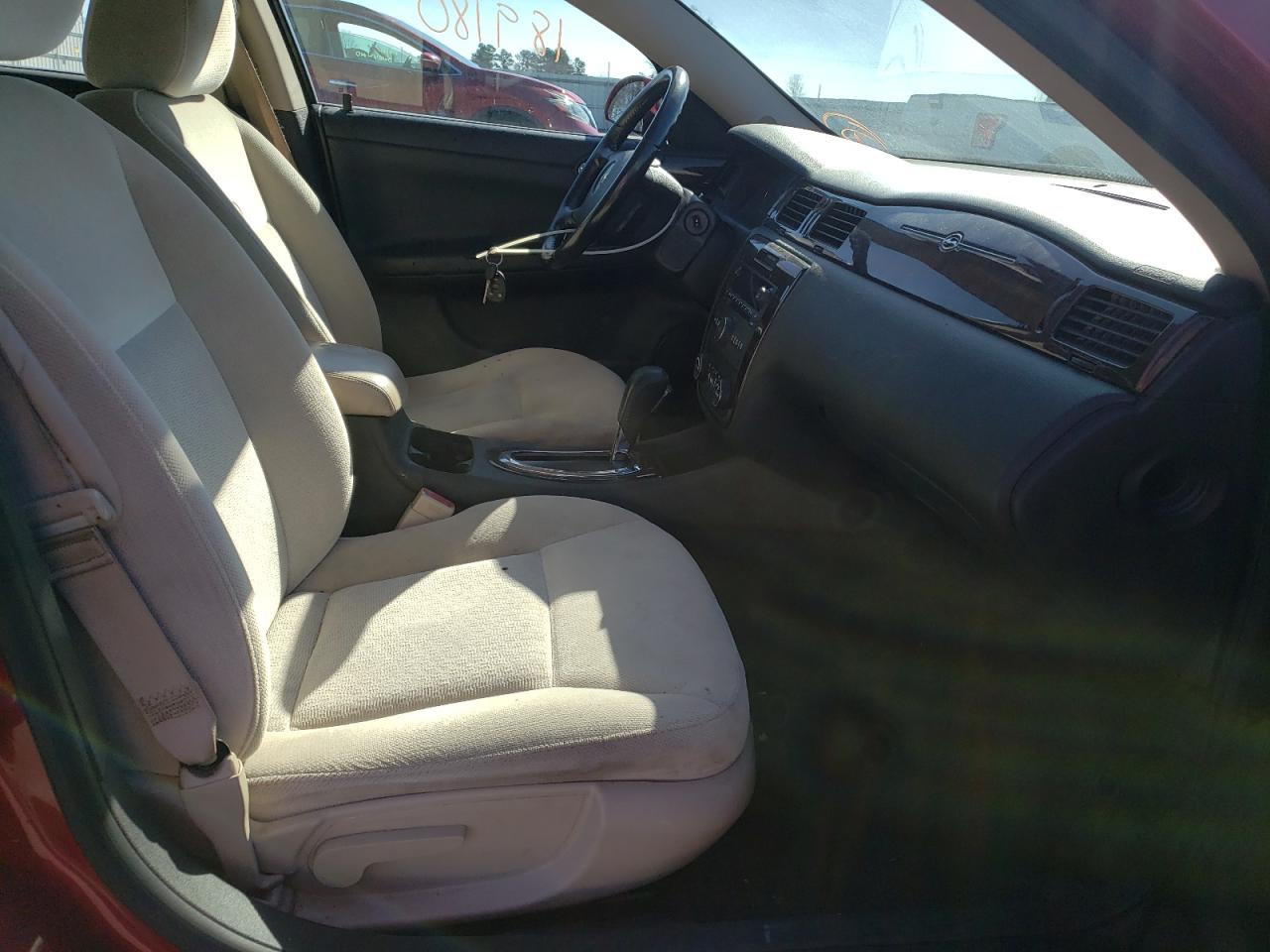 Photo 5 from auction – 2014 CHEVROLET IMPALA LIM with VIN 2G1WB5E31E1157335