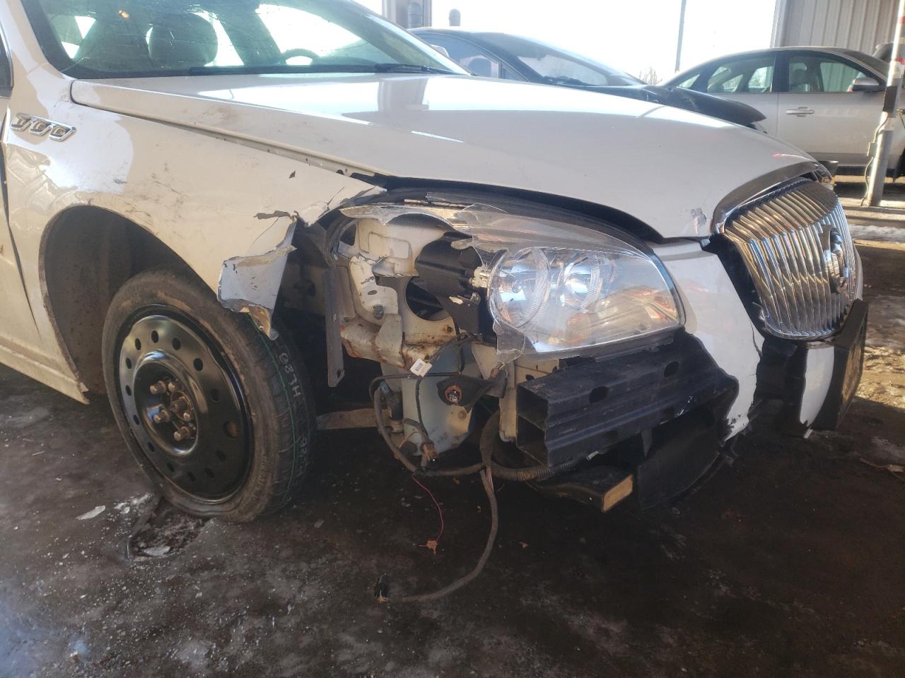 Photo 9 from auction – 2011 BUICK LUCERNE CX with VIN 1G4HC5EM8BU101345
