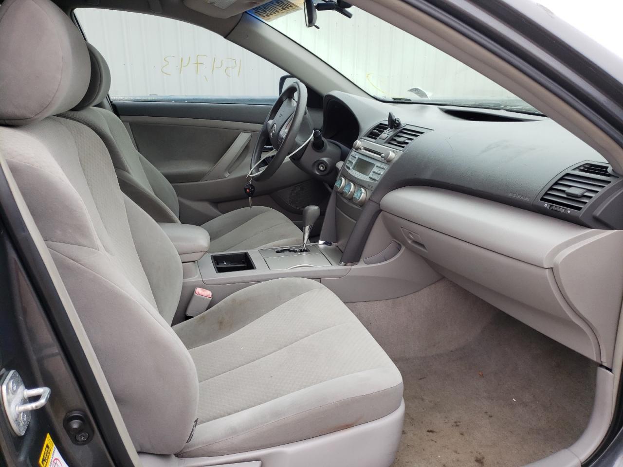 Photo 5 from auction – 2007 TOYOTA CAMRY CE with VIN 4T1BE46K27U077686