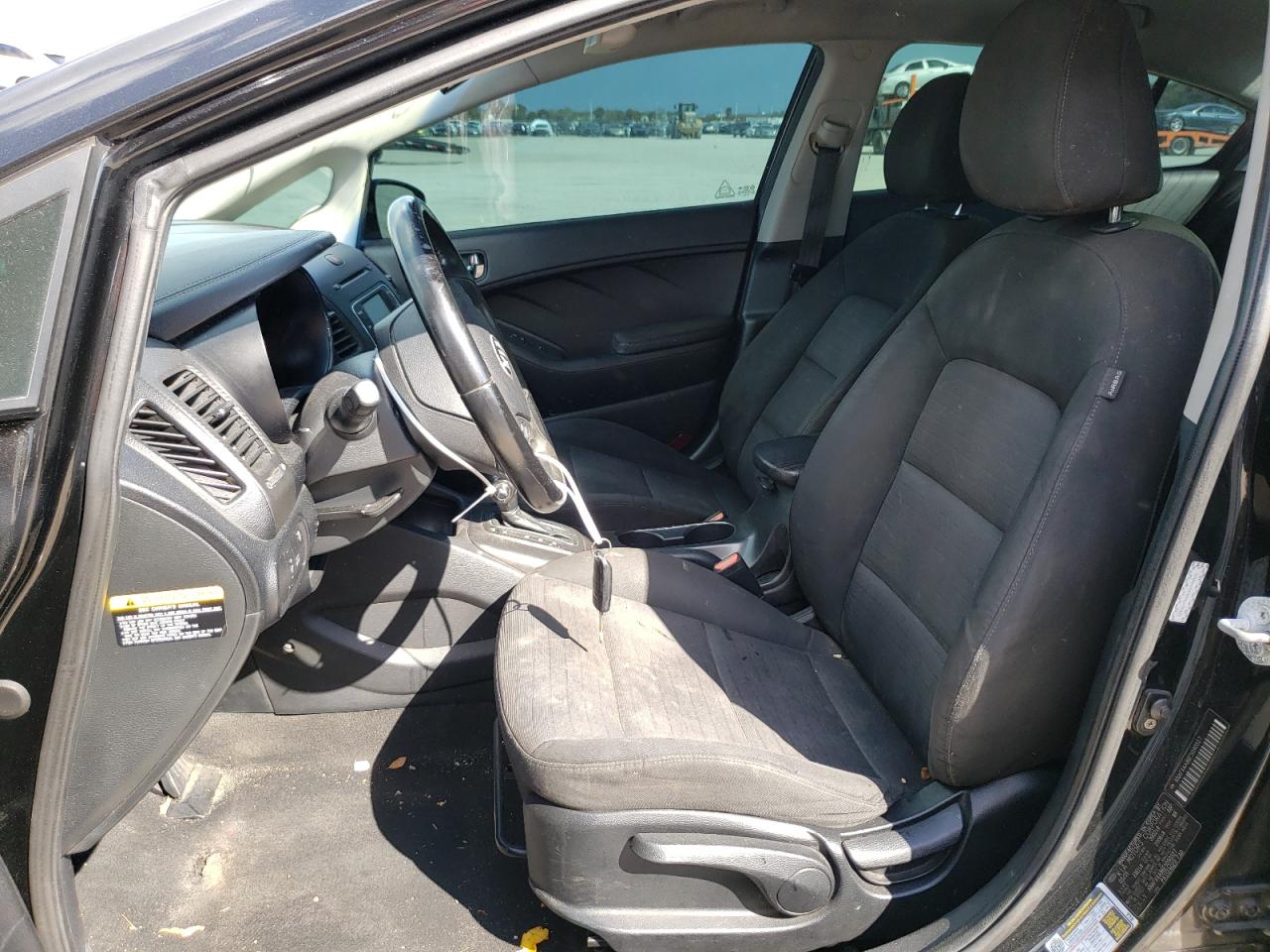 Zdjęcie 5 z aukcji – 2014 KIA FORTE EX z VIN KNAFX4A86E5090327