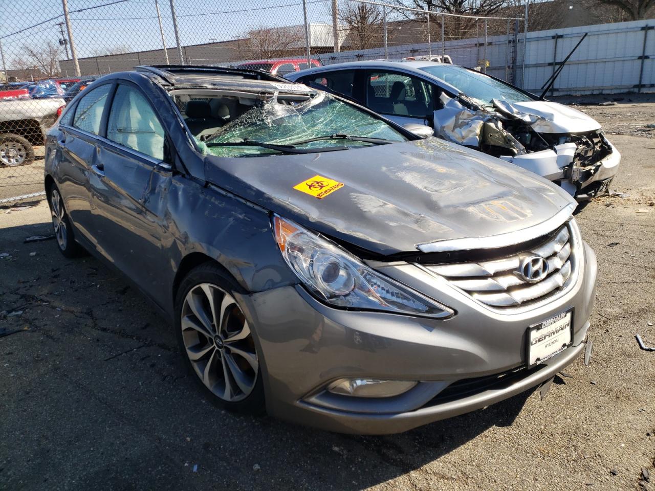 Photo 1 from auction – 2013 HYUNDAI SONATA SE with VIN 5NPEC4AB7DH576911