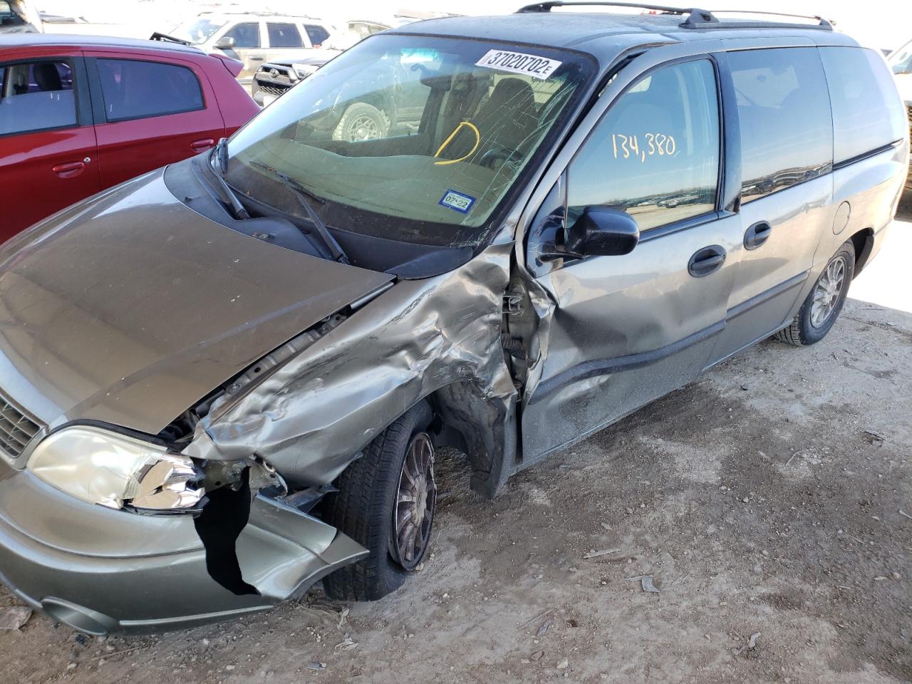 Photo 9 from auction – 2003 FORD WINDSTAR L with VIN 2FMZA51483BB04298