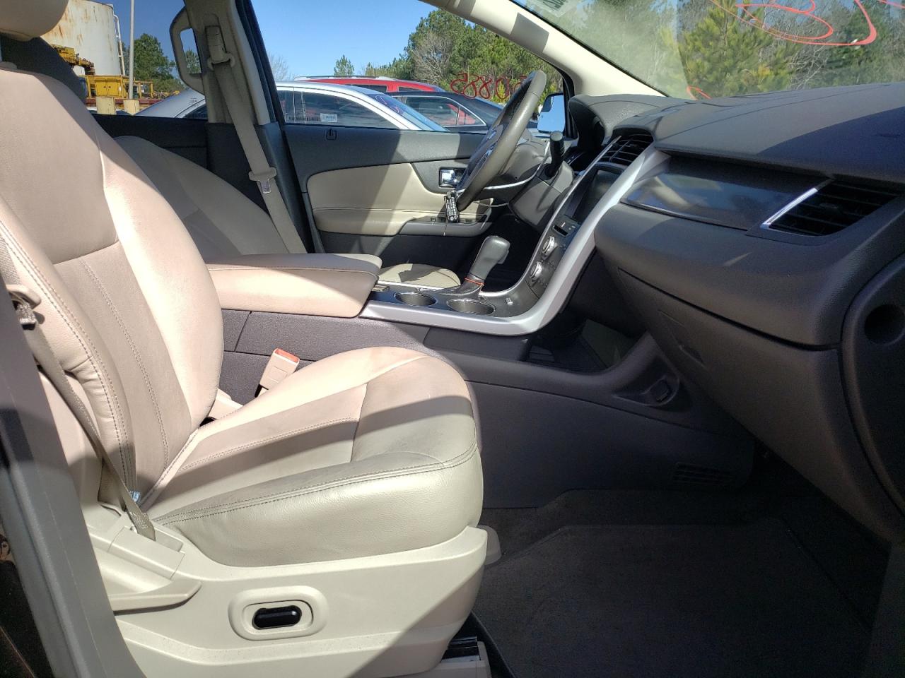 Photo 5 from auction – 2014 FORD EDGE with VIN 2FMDK3J97EBB10216