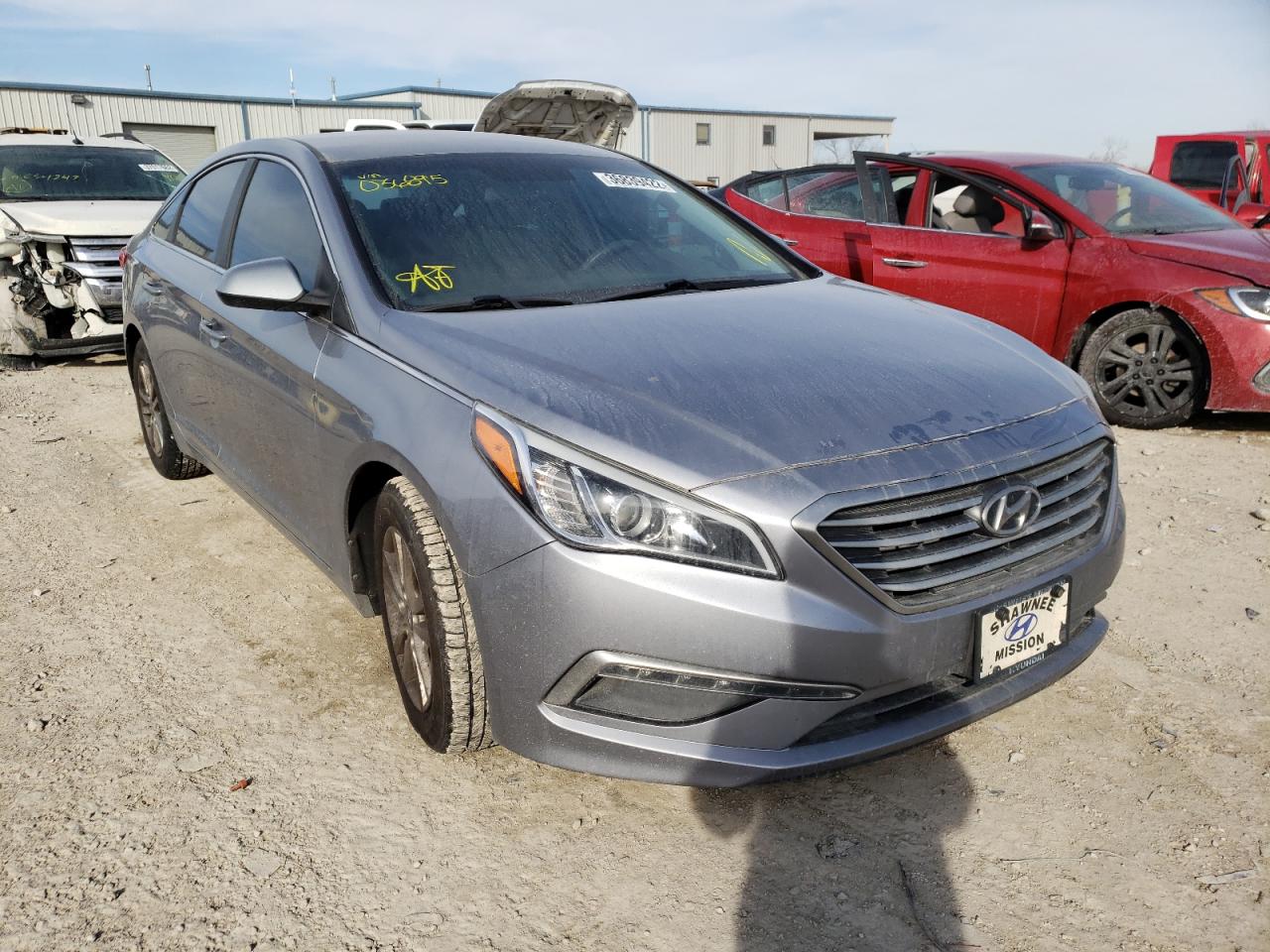 Photo 1 from auction – 2015 HYUNDAI SONATA SE with VIN 5NPE24AF8FH036895