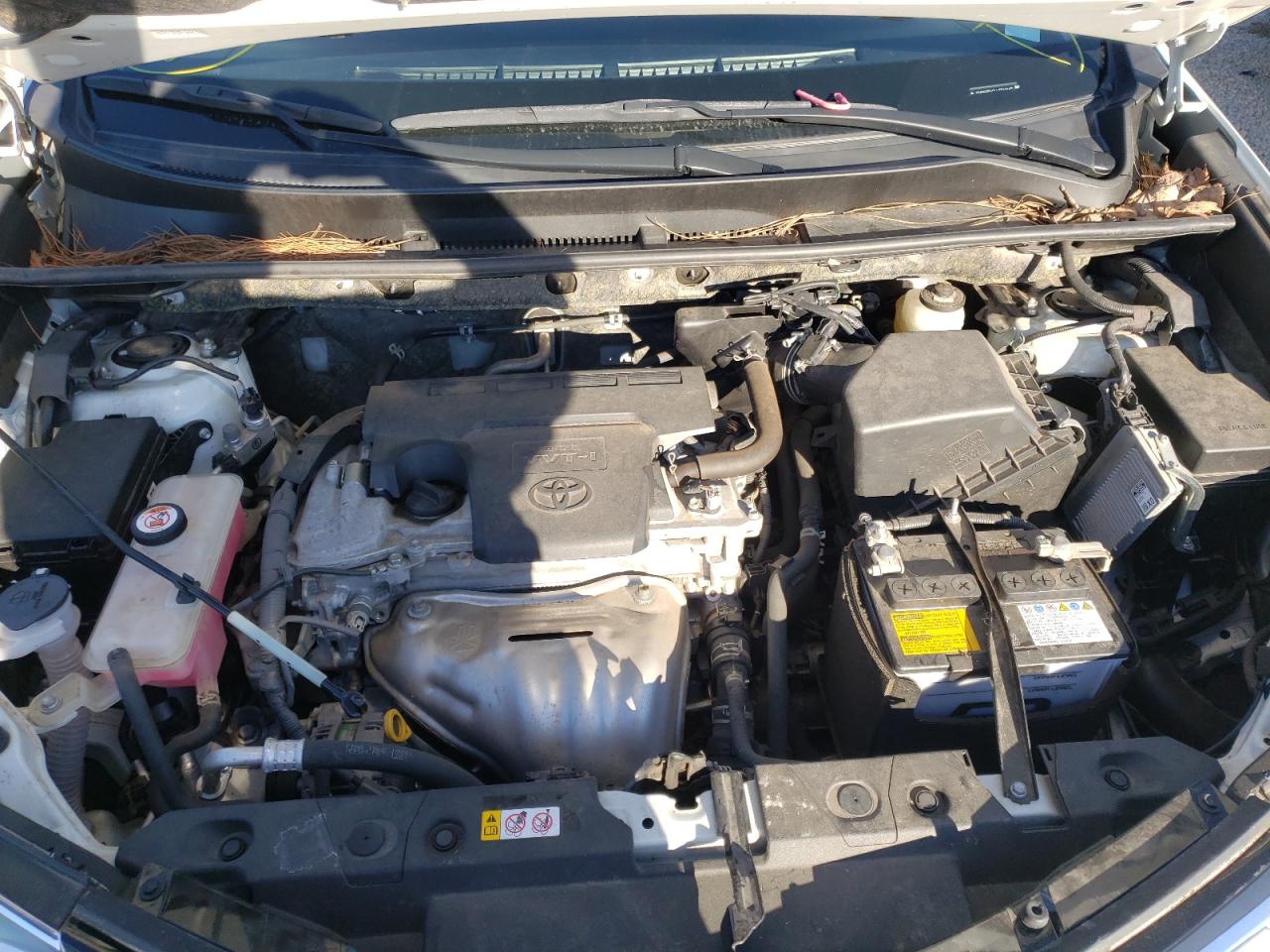 Photo 7 from auction – 2018 TOYOTA RAV4 LIMIT with VIN JTMDFREV2JJ224665