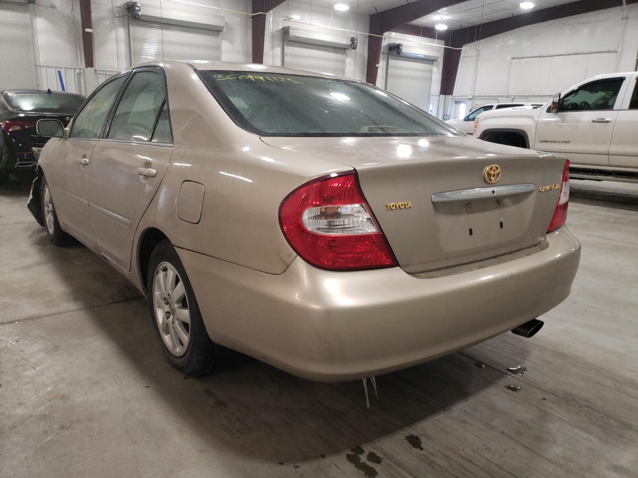 Photo 3 from auction – 2003 TOYOTA CAMRY LE with VIN 4T1BE32K83U718852