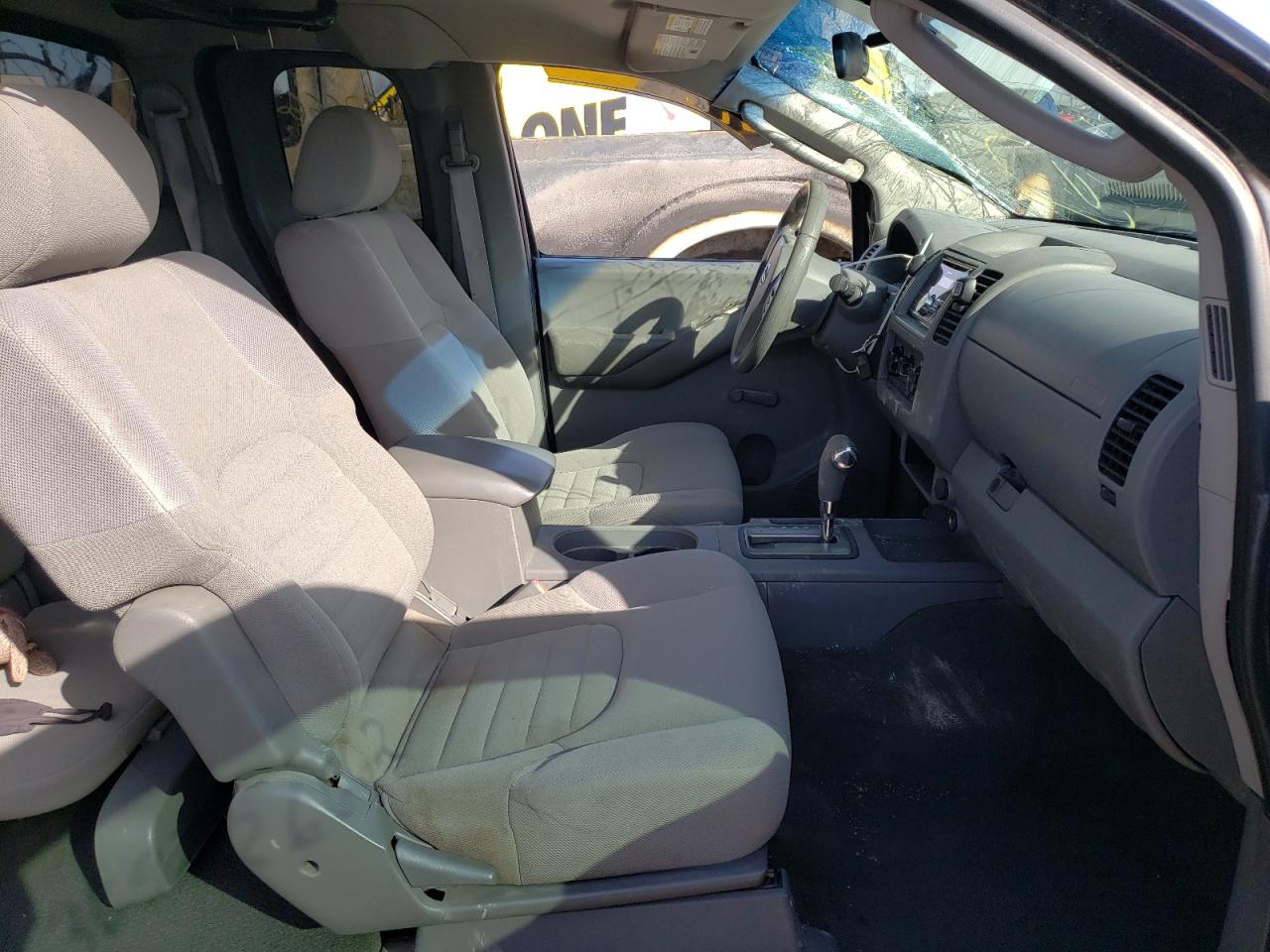 Photo 5 from auction – 2007 NISSAN FRONTIER K with VIN 1N6BD06T07C409409