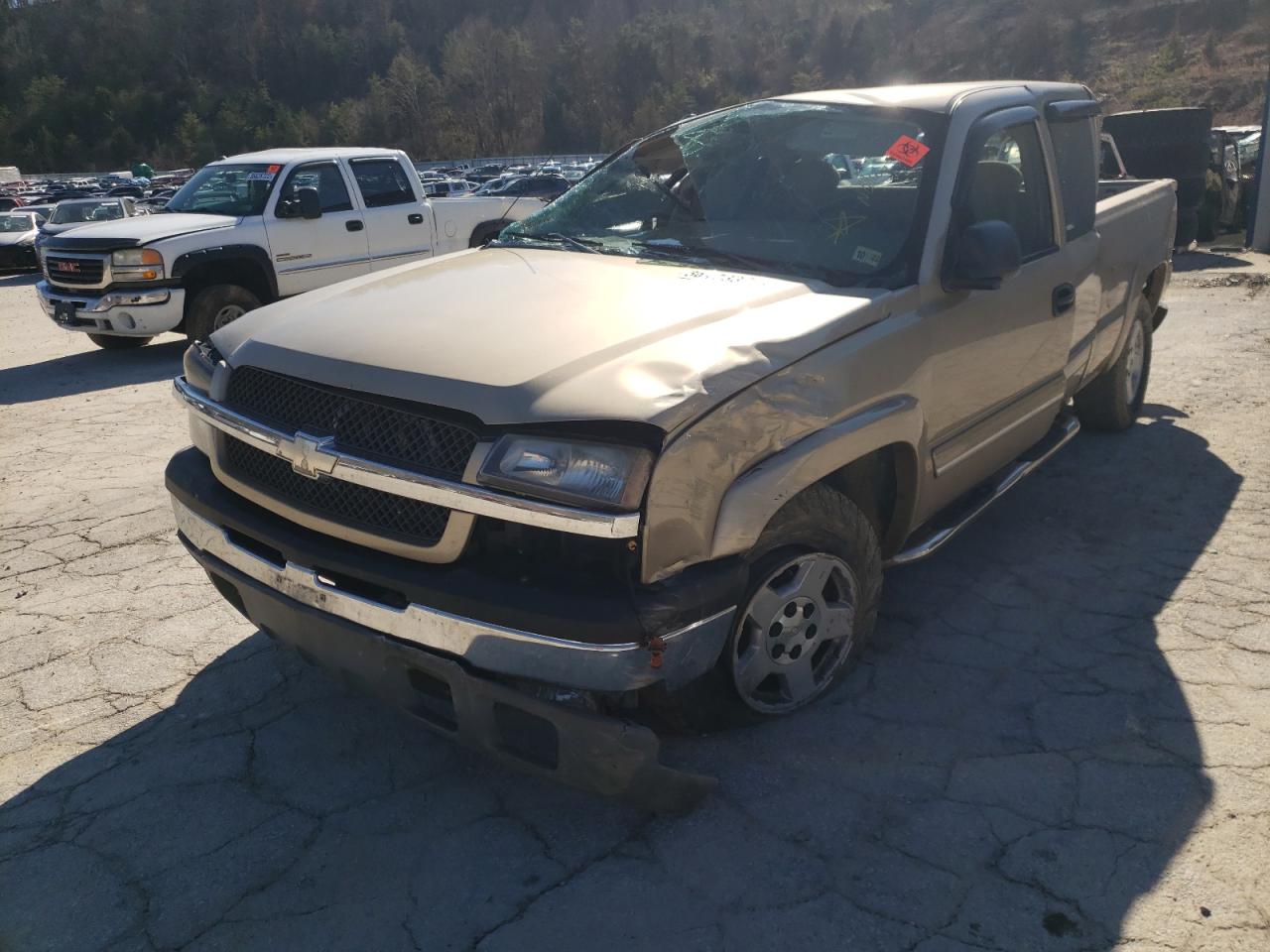Photo 2 from auction – 2005 CHEVROLET SILVERADO with VIN 1GCEK19BX5Z265411