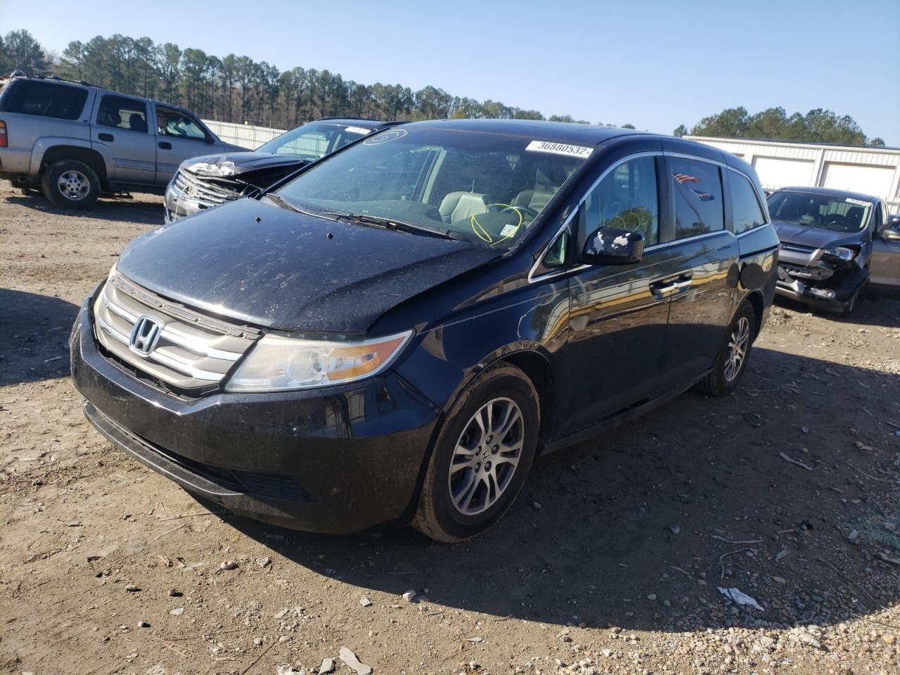 Photo 2 from auction – 2011 HONDA ODYSSEY EX with VIN 5FNRL5H63BB034037