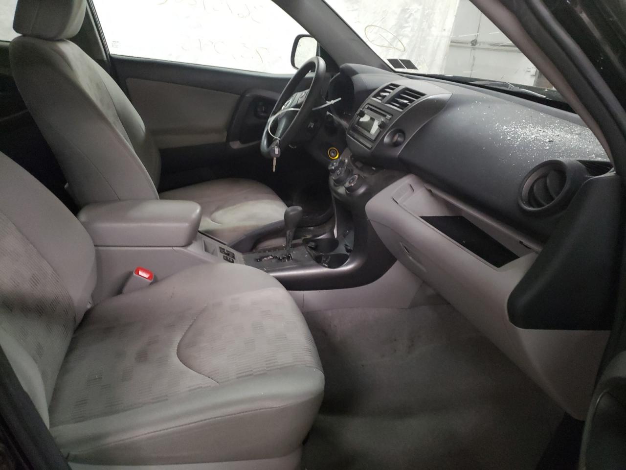 Photo 5 from auction – 2012 TOYOTA RAV4 with VIN 2T3BF4DV7CW217971
