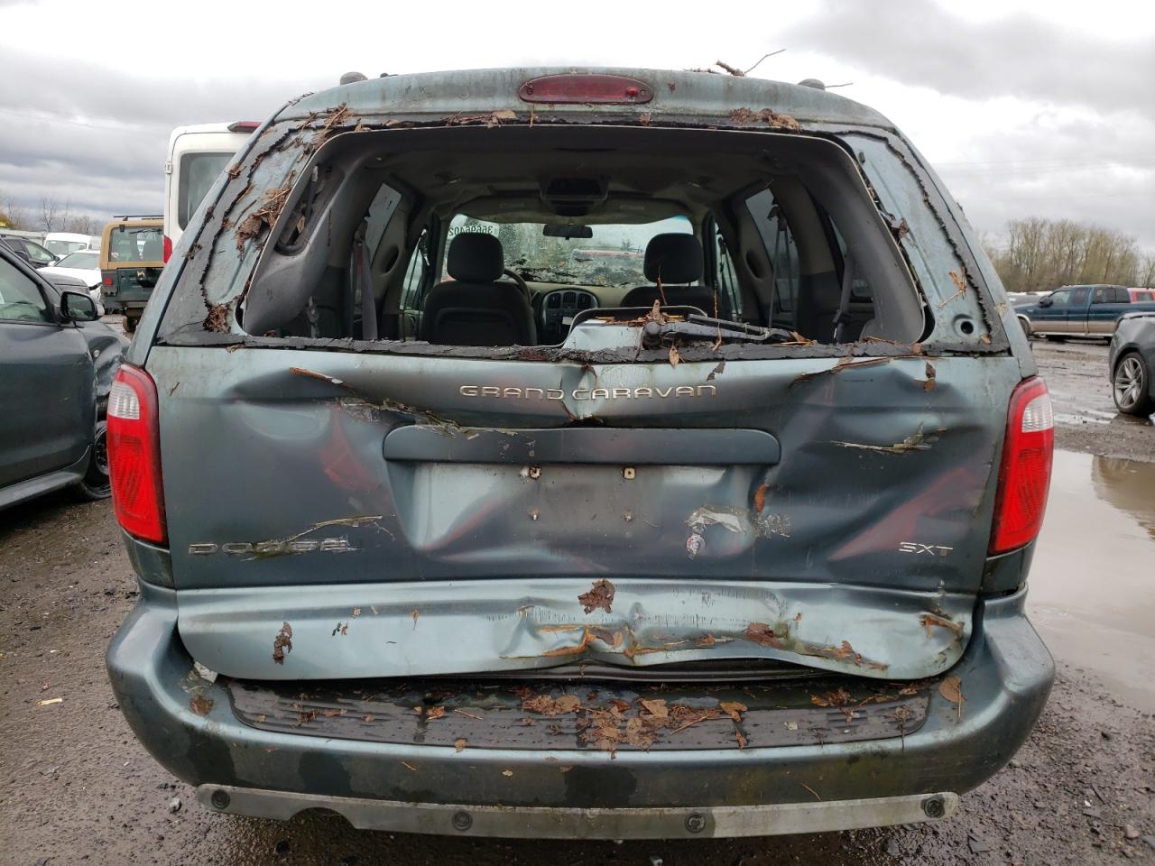 Photo 9 from auction – 2005 DODGE GRAND CARA with VIN 2D4GP44L75R574276
