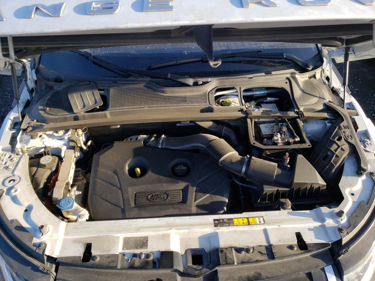 Photo 7 from auction – 2017 LAND ROVER RANGE ROVE with VIN SALVP2BG5HH169251