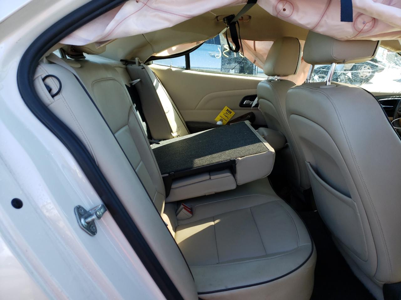 Photo 6 from auction – 2013 CHEVROLET MALIBU 2LT with VIN 1G11F5RRXDF109367