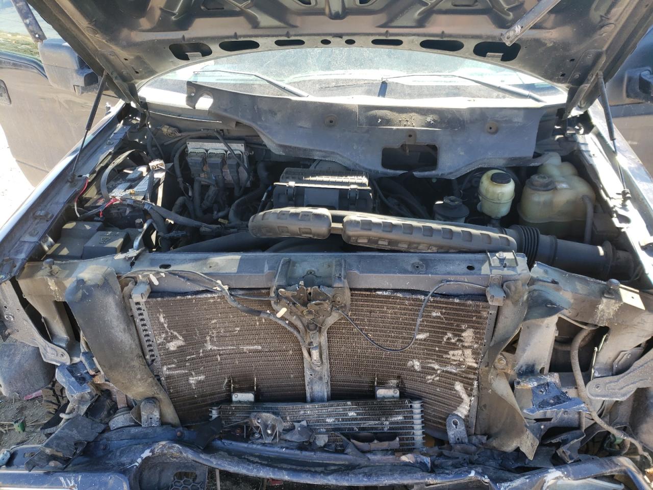 Photo 7 from auction – 2005 FORD F150 with VIN 1FTPX14585FB58712