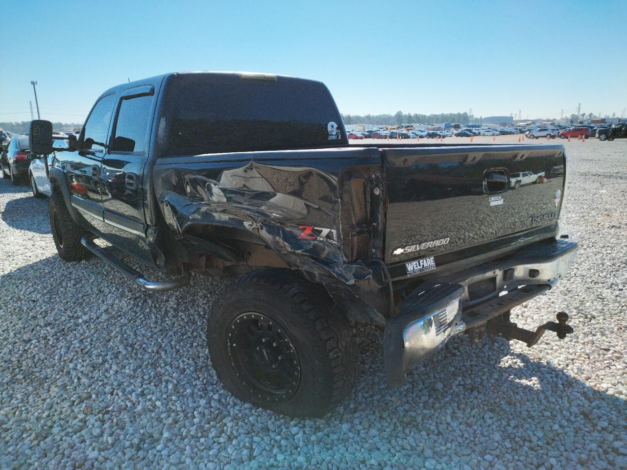 Photo 3 from auction – 2004 CHEVROLET SILVERADO with VIN 2GCEK13T841415587