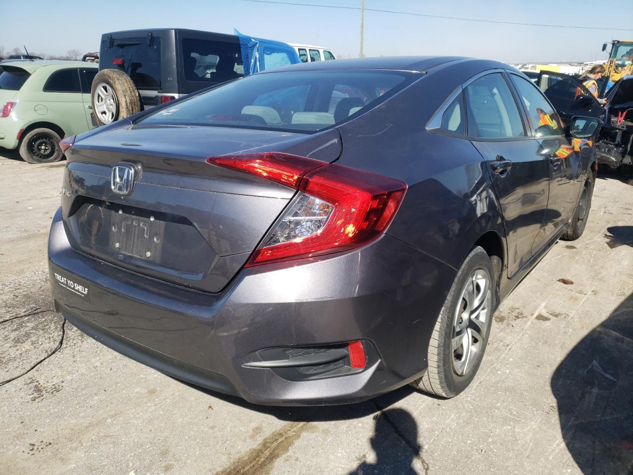 Photo 4 from auction – 2016 HONDA CIVIC LX with VIN 19XFC2F53GE079083