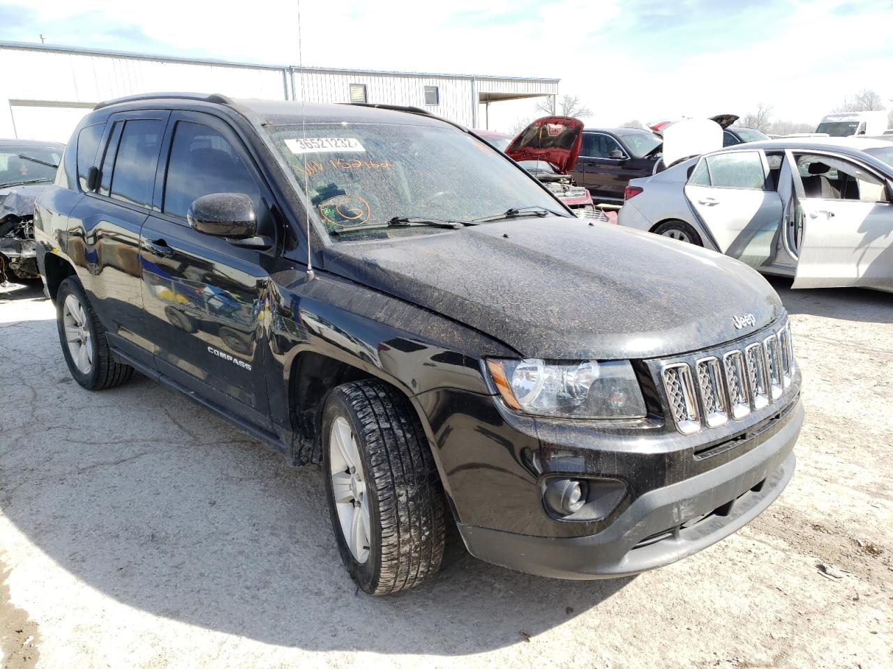 JEEP COMPASS LA 2015 with VIN 1C4NJDEB8FD152162 - Photo from auction