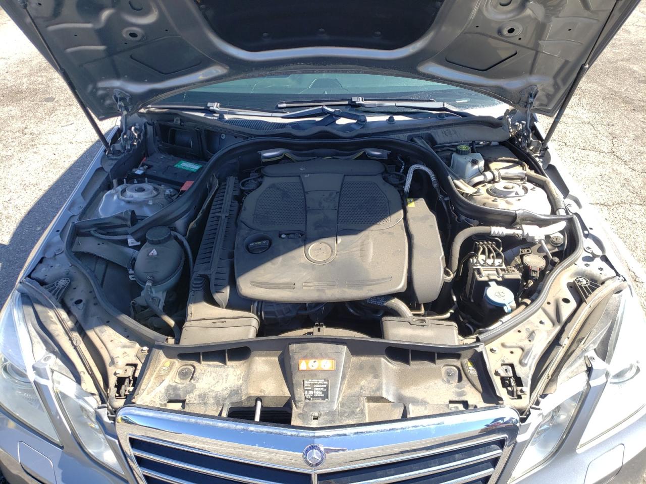 Photo 7 from auction – 2012 MERCEDES-BENZ E 350 with VIN WDDHF5KBXCA606505
