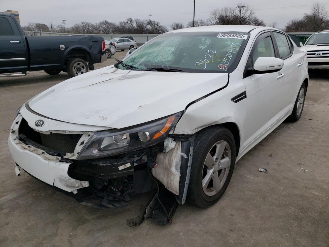 Photo 2 from auction – 2015 KIA OPTIMA LX with VIN 5XXGM4A78FG414267