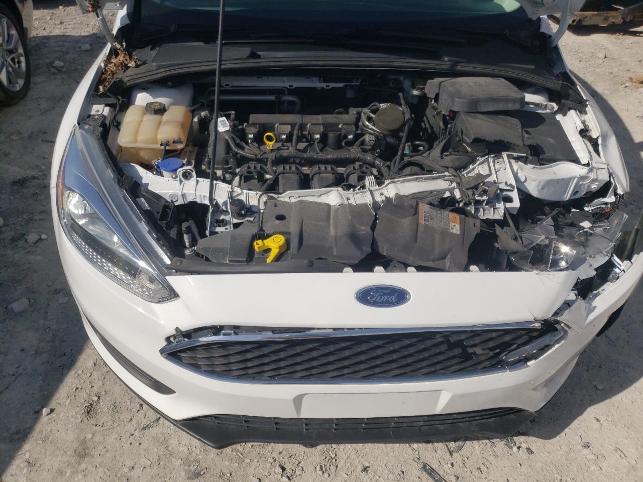 Photo 7 from auction – 2016 FORD FOCUS SE with VIN 1FADP3F2XGL220610