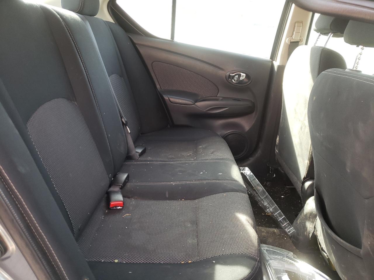 Photo 6 from auction – 2016 NISSAN VERSA S with VIN 3N1CN7AP5GL871740