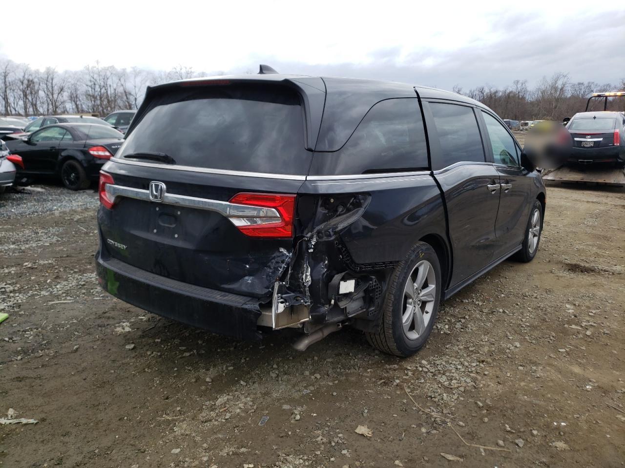 Photo 4 from auction – 2018 HONDA ODYSSEY EX with VIN 5FNRL6H55JB104469