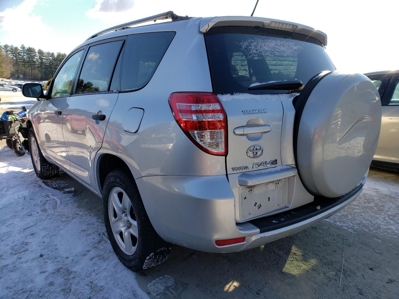 Photo 3 from auction – 2009 TOYOTA RAV4 with VIN JTMBF33V69D017634