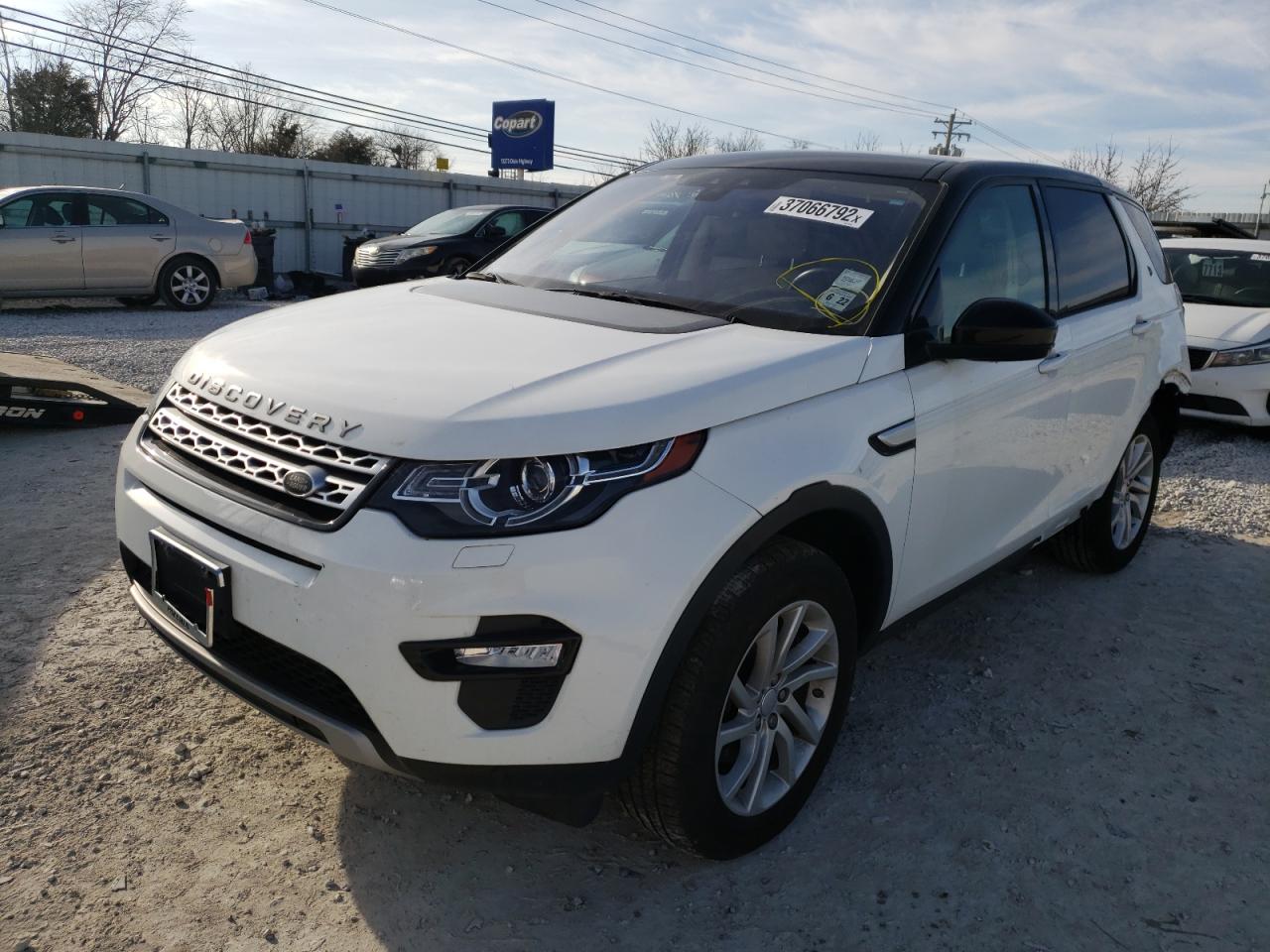 Photo 2 from auction – 2017 LAND ROVER DISCOVERY with VIN SALCR2BG6HH698676