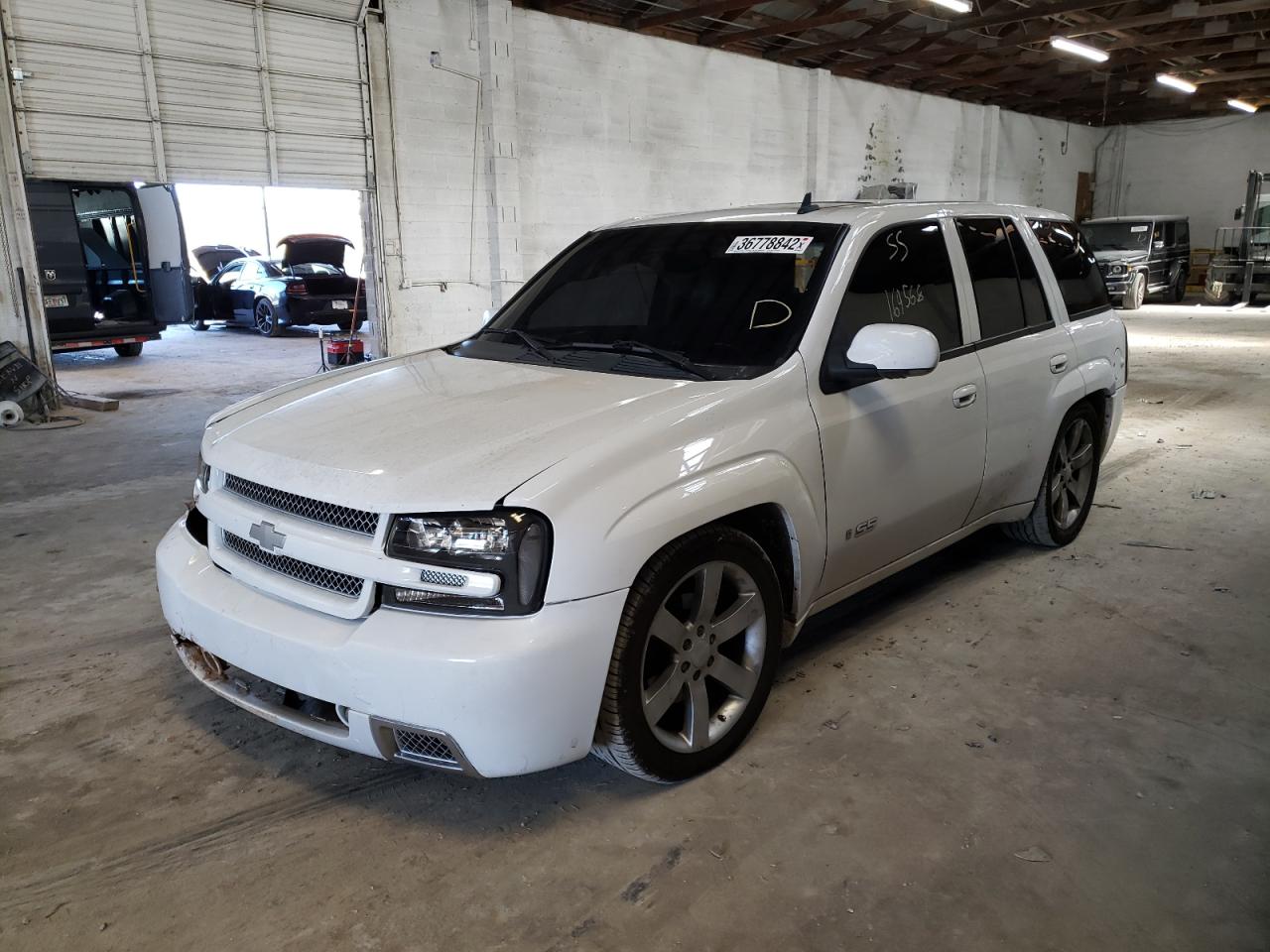 Photo 2 from auction – 2008 CHEVROLET TRAILBLAZE with VIN 1GNET13H382196527