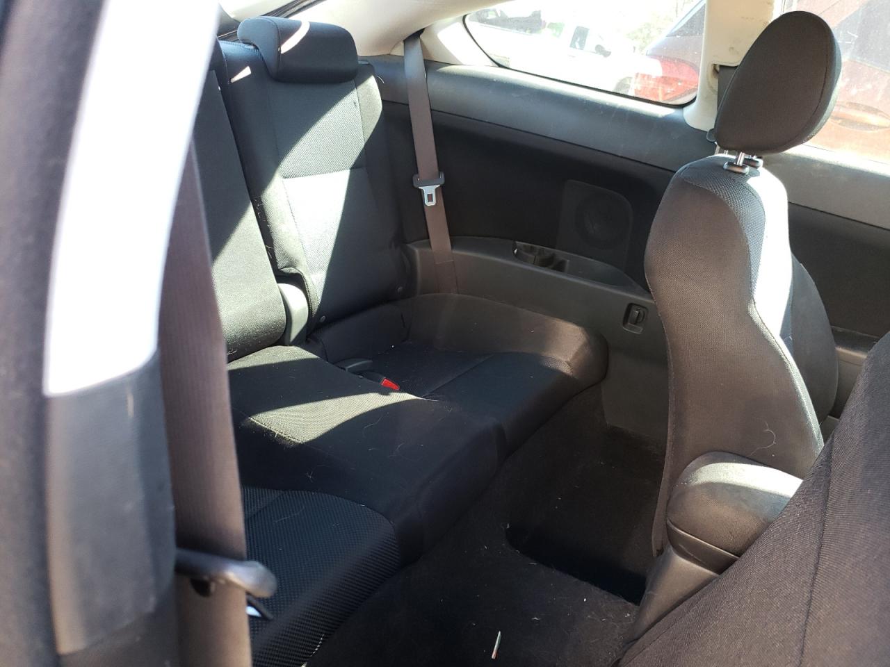 Photo 6 from auction – 2010 TOYOTA SCION TC with VIN JTKDE3B77A0302782