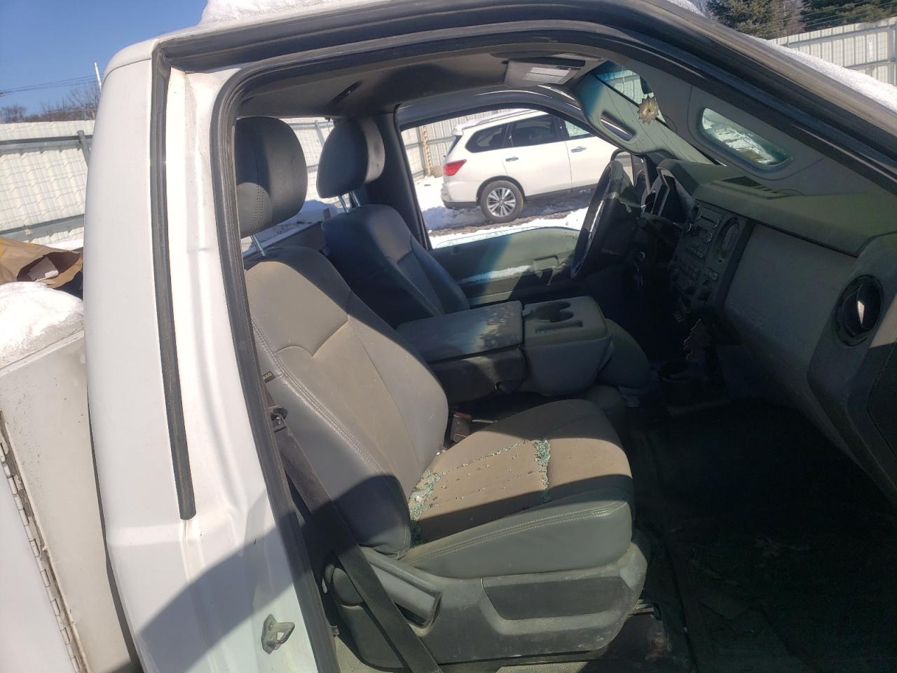 Photo 6 from auction – 2013 FORD F250 SUPER with VIN 1FDBF2A64DEB53989