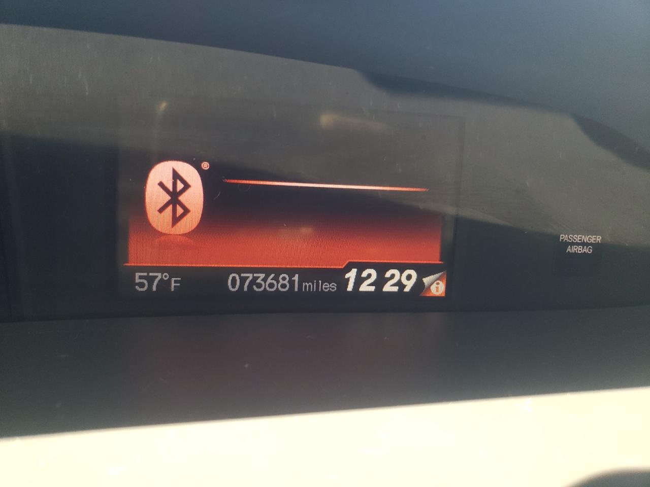 Photo 8 from auction – 2014 HONDA CIVIC LX with VIN 19XFB2F53EE030479