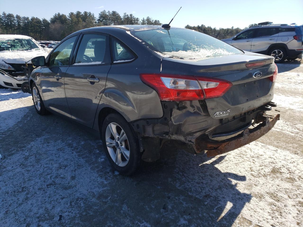 Photo 3 from auction – 2013 FORD FOCUS SE with VIN 1FADP3F25DL258113