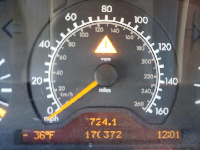 Photo 8 from auction – 1998 MERCEDES-BENZ E 320 4MAT with VIN WDBJH82F3WX012235