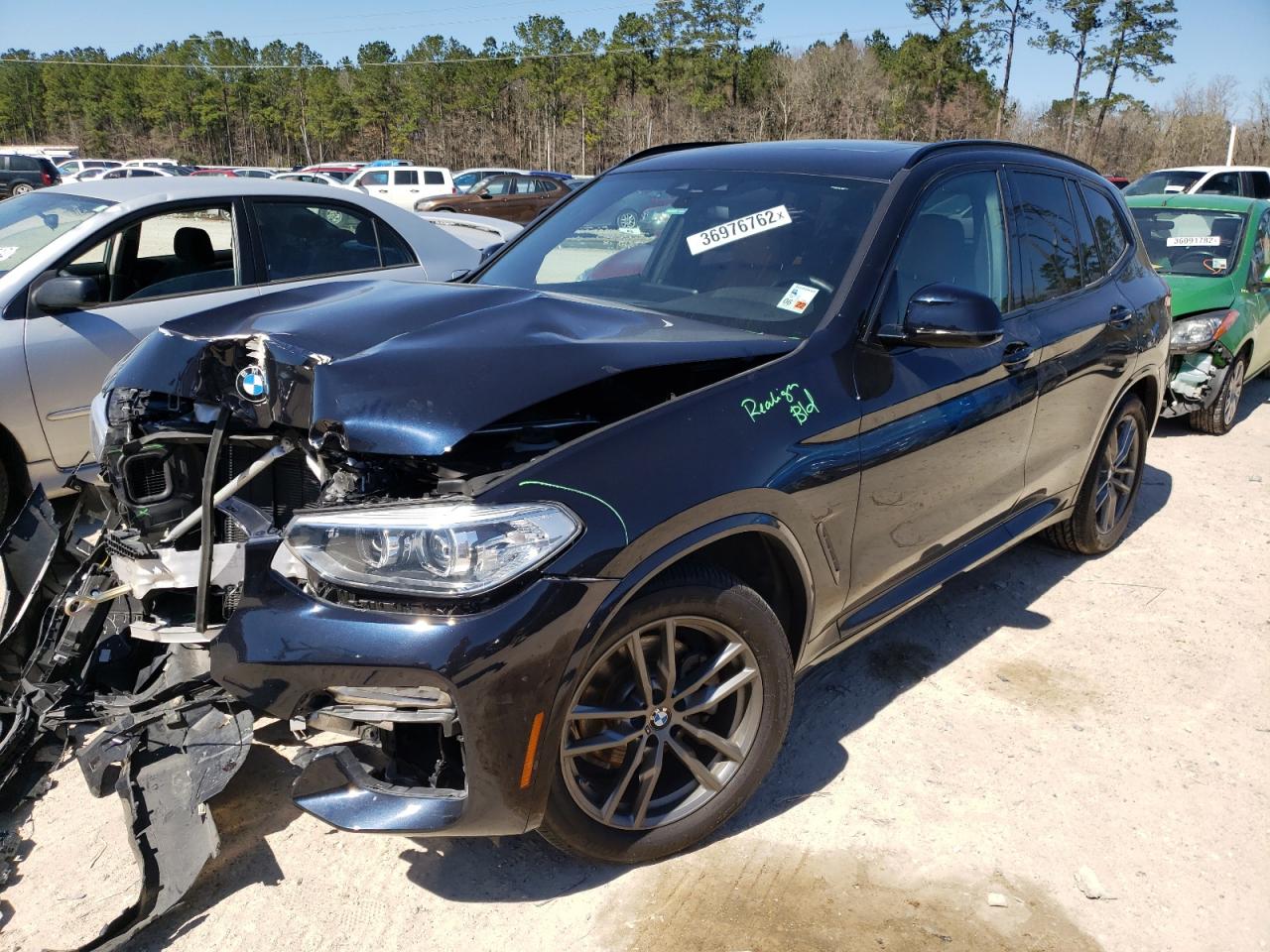 Photo 2 from auction – 2019 BMW X3 SDRIVE3 with VIN 5UXTR7C55KLR46808
