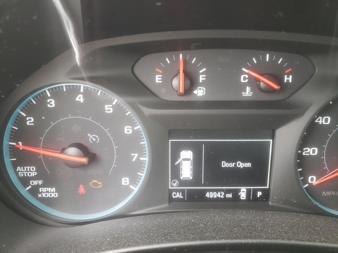 Photo 8 from auction – 2018 CHEVROLET EQUINOX LS with VIN 2GNAXHEV4J6124033