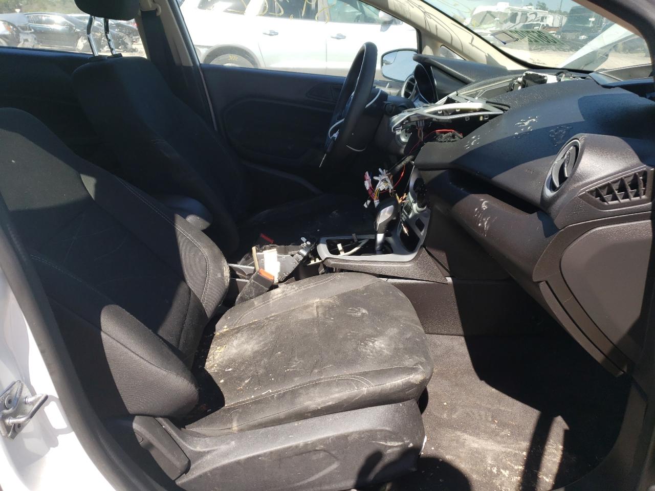 Photo 5 from auction – 2017 FORD FIESTA SE with VIN 3FADP4EJ3HM153105